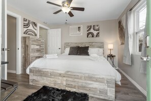 4 soverom og reiseseng for barn