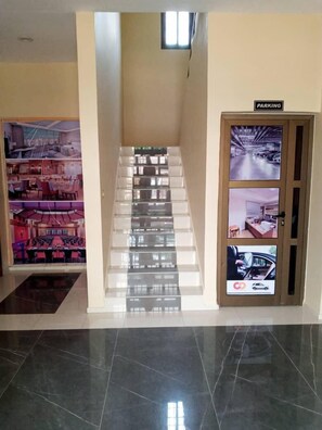 Lobby - Premium Hotel (Douala)