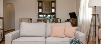 Spacious house with terrace combining tradition and modernity near sandy beach