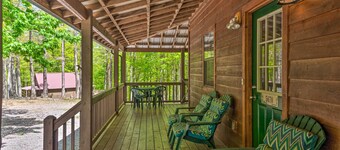 Lake House w/ Hot Tub + Fire Pit - 1 Mi to Marina!