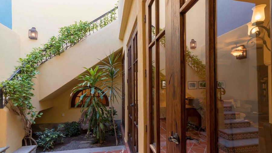 Casa Del Sol by Casago