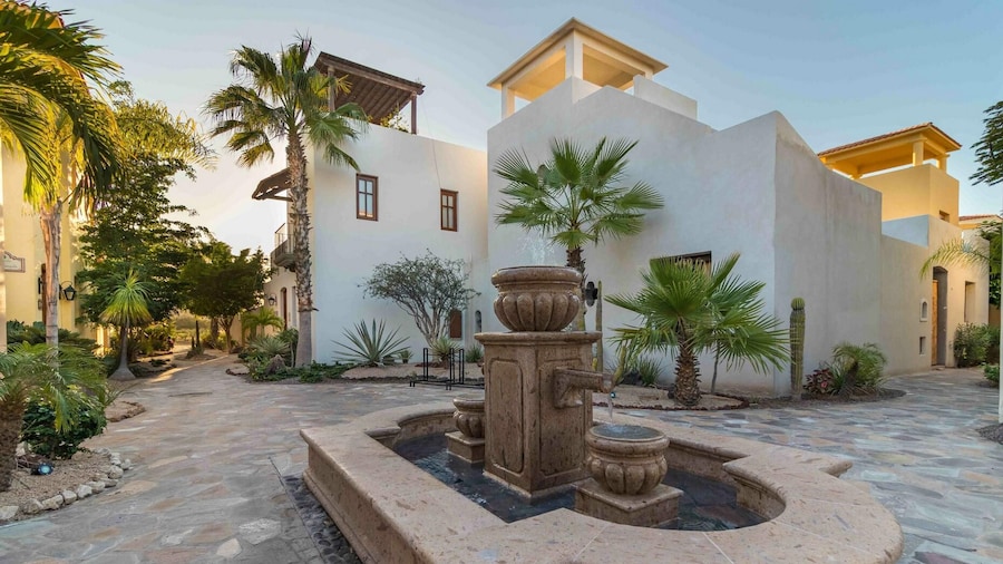 Casa De Amigos by Casago