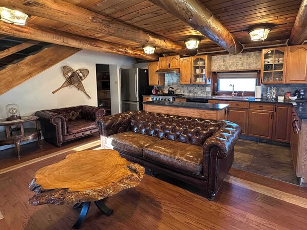 Televisión, chimenea, Netflix, Hulu