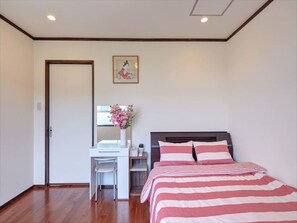 3 Bedrooms Apartment | Desk, free WiFi - Wind Makiminato (Urasoe)