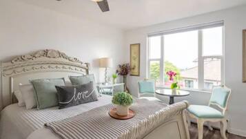 1 habitación, wifi y ropa de cama