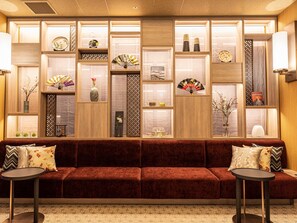Lobby - Hotel Musse Kyoto Shijo Kawaramachi Meitetsu (Kyoto)