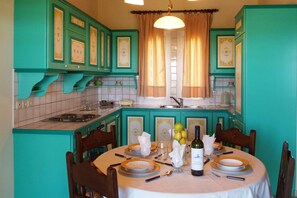 Villa, 2 Bedrooms to Villa, 2 Bedrooms (AGGELOS) | Private kitchen