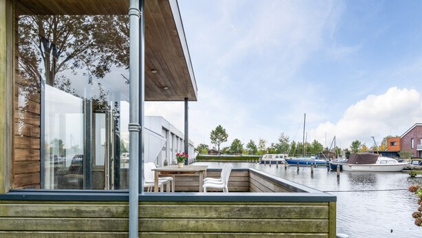 House, 2 Bedrooms, Kitchen | View from room - Family & Friends Houseboat (Langweer)