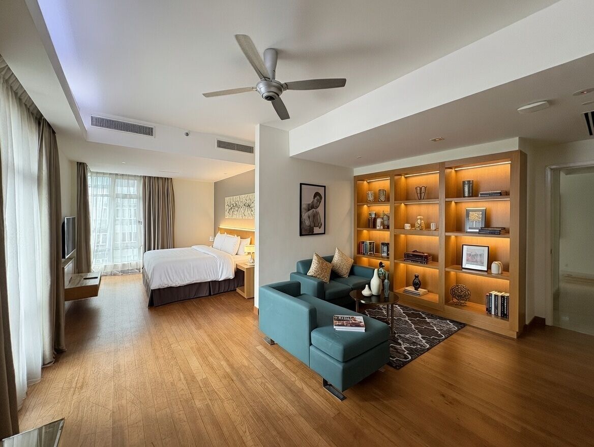 Habitación, 3 habitaciones (SKY Penthouse) | Ropa de cama de alta calidad y caja de seguridad en la habitación 