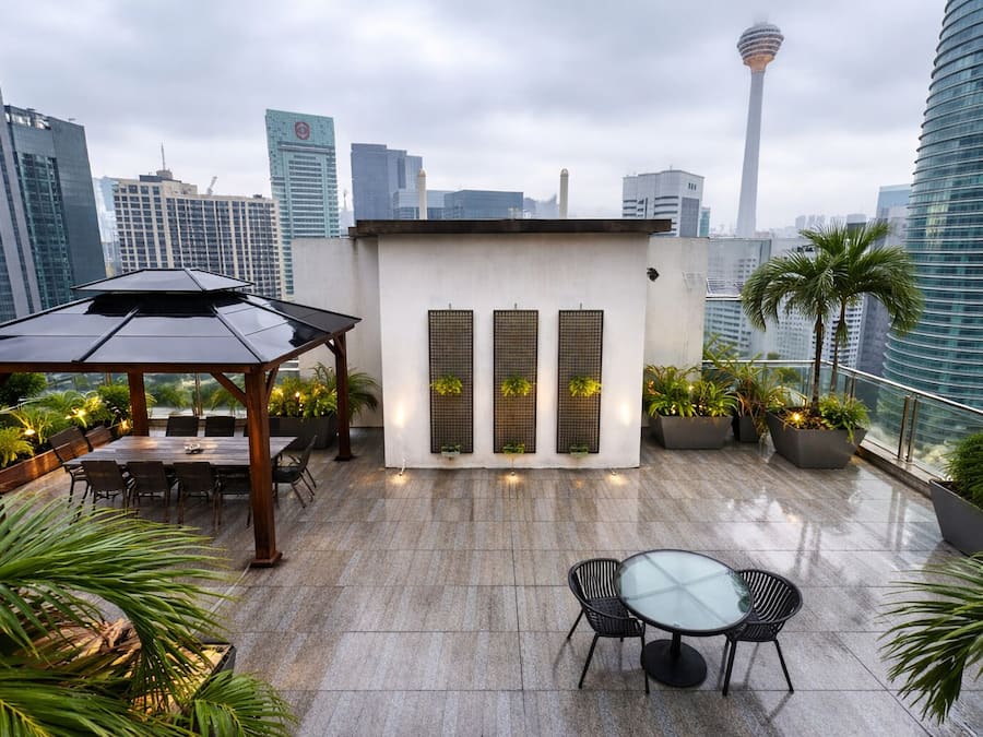 Quarto, 4 quartos (SKY Penthouse) | Sacada