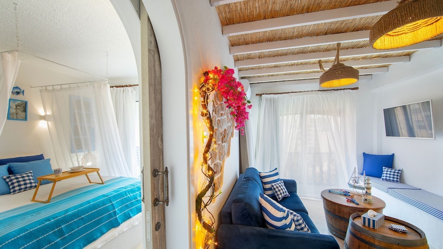 Castle Holiday Apartments