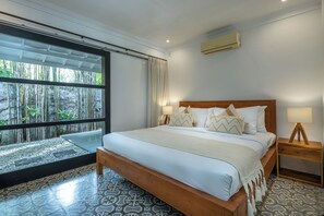 Vila família | 10 quartos, cofres nos quartos, individualmente decorados