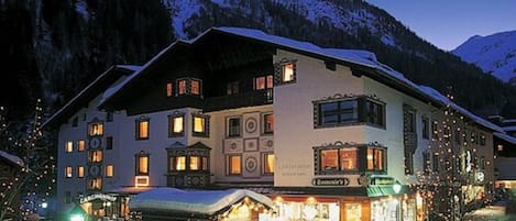 Front of property – evening/night