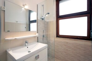 Bathroom sink - Appartamento Calipso (Santa Croce Camerina)
