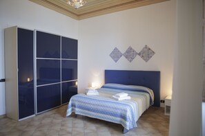 Duplex, 1 Bedroom | 1 bedroom, free WiFi, bed sheets