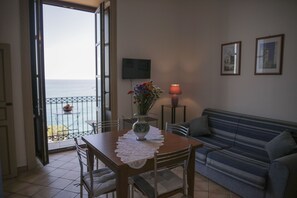 Apartment, 1 Bedroom | Living room | LCD TV - Costabella (Cefalù)