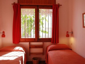 2 bedrooms