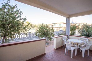 Departamento, 1 habitación (Piano Terra) | Terraza o patio