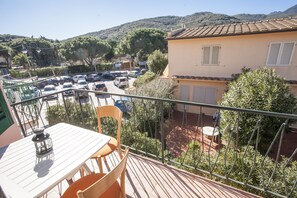 Apartment, 2 Bedrooms | Terrace/patio - Appartamento in Via del Mare (Marciana)