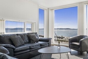 防过敏的被褥、办公桌、隔音、免费 WiFi