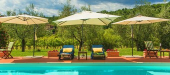 Villa / Independent home in Pistoia with 6 bedrooms sleeps 14