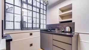 Apartment, 1 Bedroom | Private kitchenette - Charming and new apartment near Piazza di Spagna (Rome)