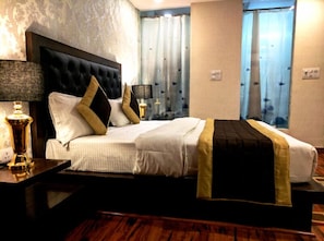Royal-Zimmer, 1 Schlafzimmer, Nichtraucher, Stadtblick