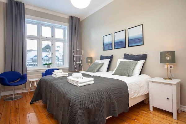 2 bedrooms, iron/ironing board, travel crib, WiFi