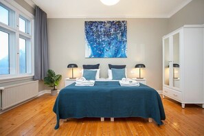 2 bedrooms, iron/ironing board, travel crib, WiFi