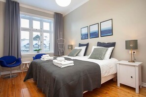 2 bedrooms, iron/ironing board, travel crib, WiFi