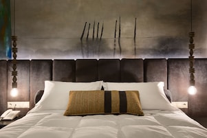 Minibar, wifi gratis y ropa de cama 