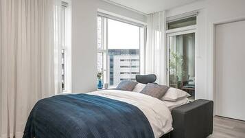 2 dormitoris, planxa i posts de planxar, wifi i roba de llit