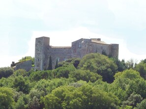 Unclassified image, 3 of 26, button - Cozy Holiday Home in La Capelle-et-masmolène With Terrace (La Capelle-et-Masmolene)