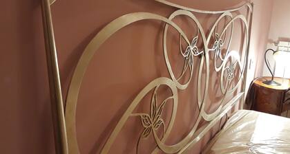 Miriam's Short Rent House