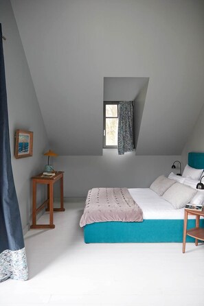 4 chambres, fer et planche à repasser, lit parapluie, Wi-Fi gratuit
