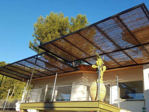 Spacious Villa in Toulon With Private Pool