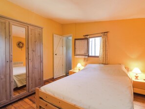 Villa | Room amenity - Child-friendly Villa With Pool (Salazac)