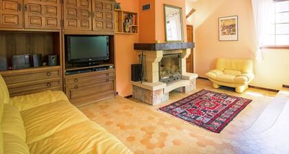 Child-friendly Villa With Pool