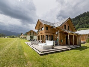Chalet | Exterior