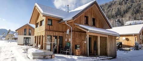Chalet | Exterior
