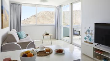 Suite, en-suite badkamer, uitzicht op zee (CAT. 6) | Lounge