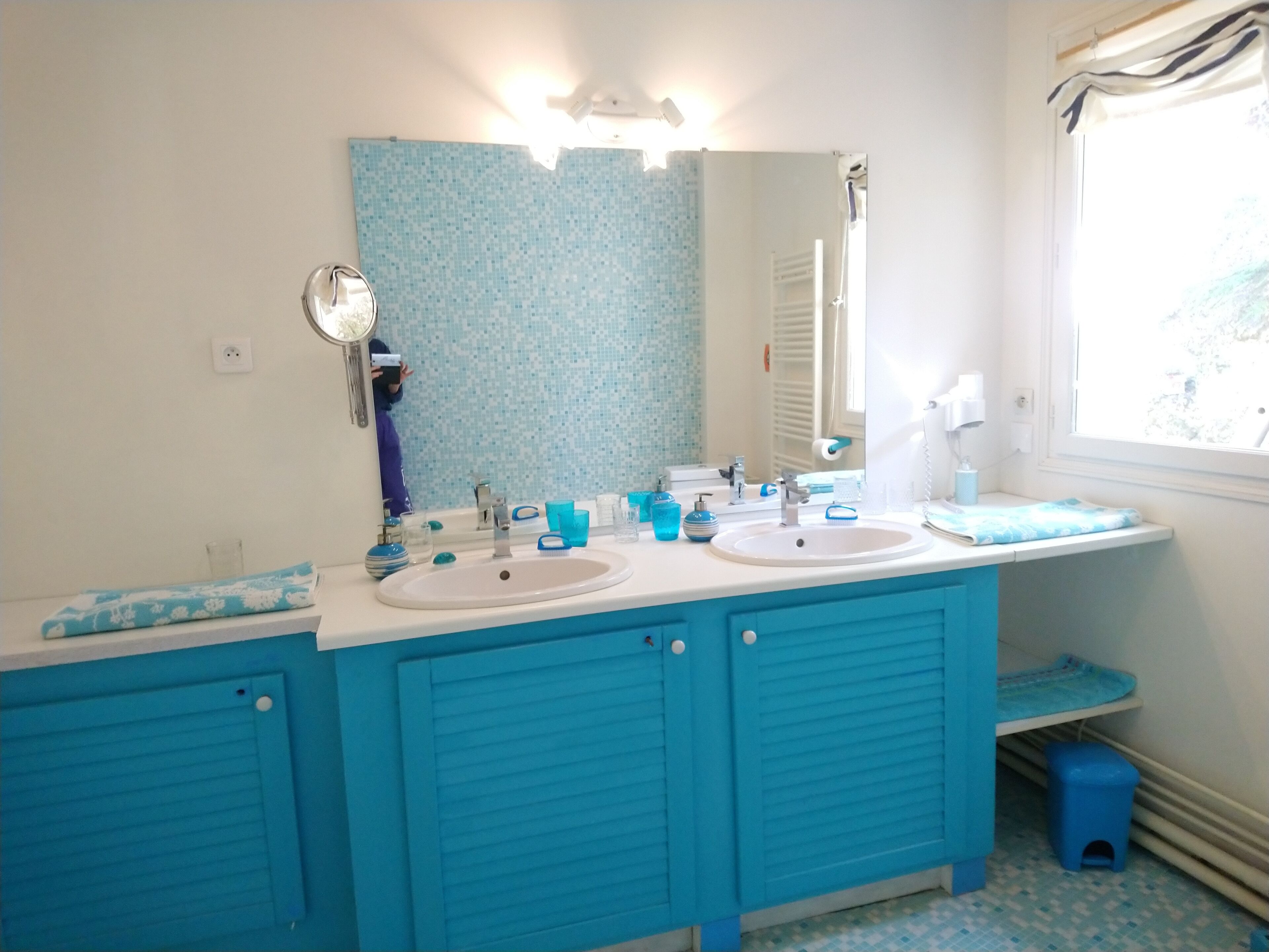 Romantische kamer, 1 twee- of 2 eenpersoonsbedden | Badkamer | Gratis toiletartikelen, een haardroger, handdoeken, zeep