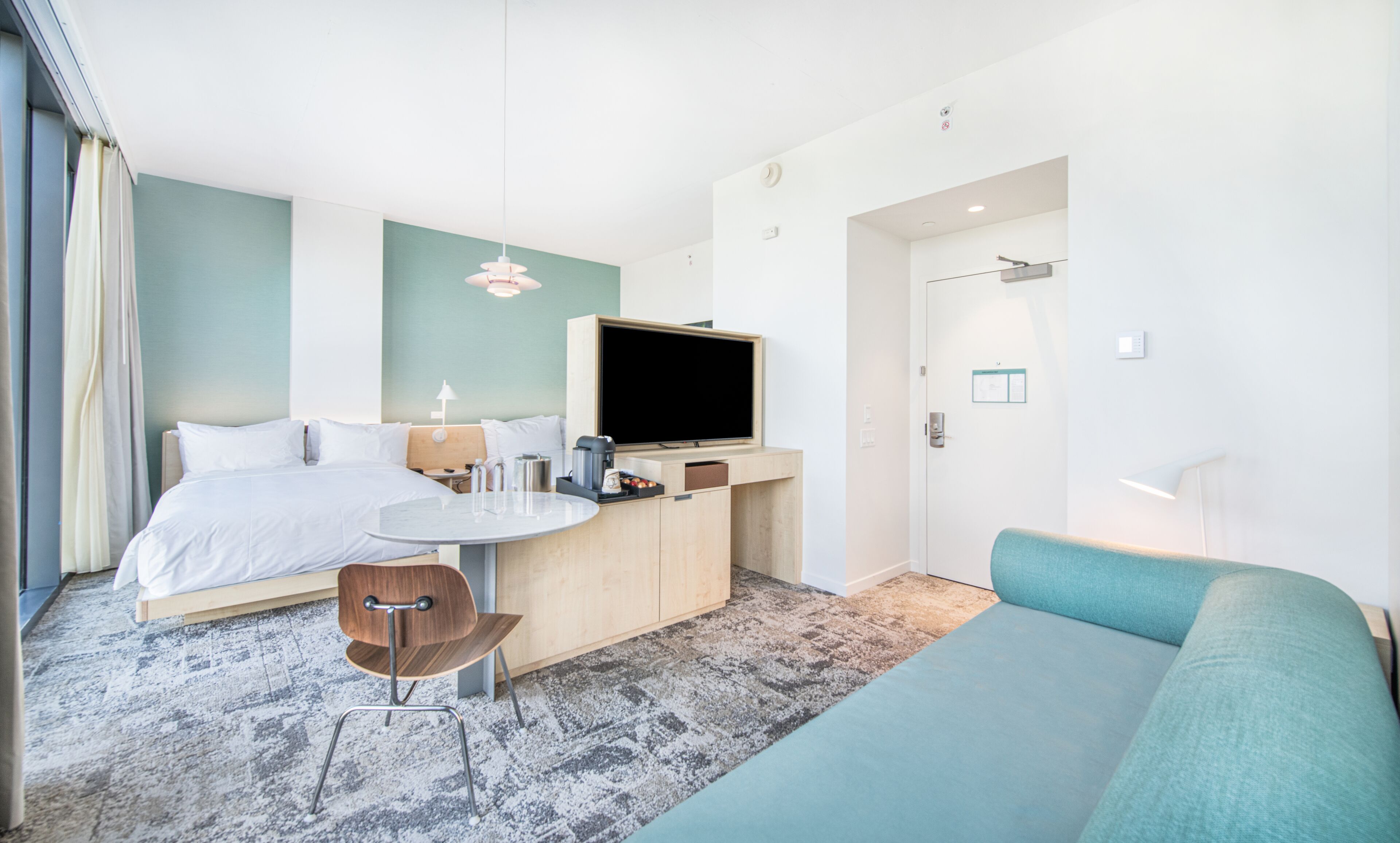 55-inch flat-screen tv with satellite channels, tv