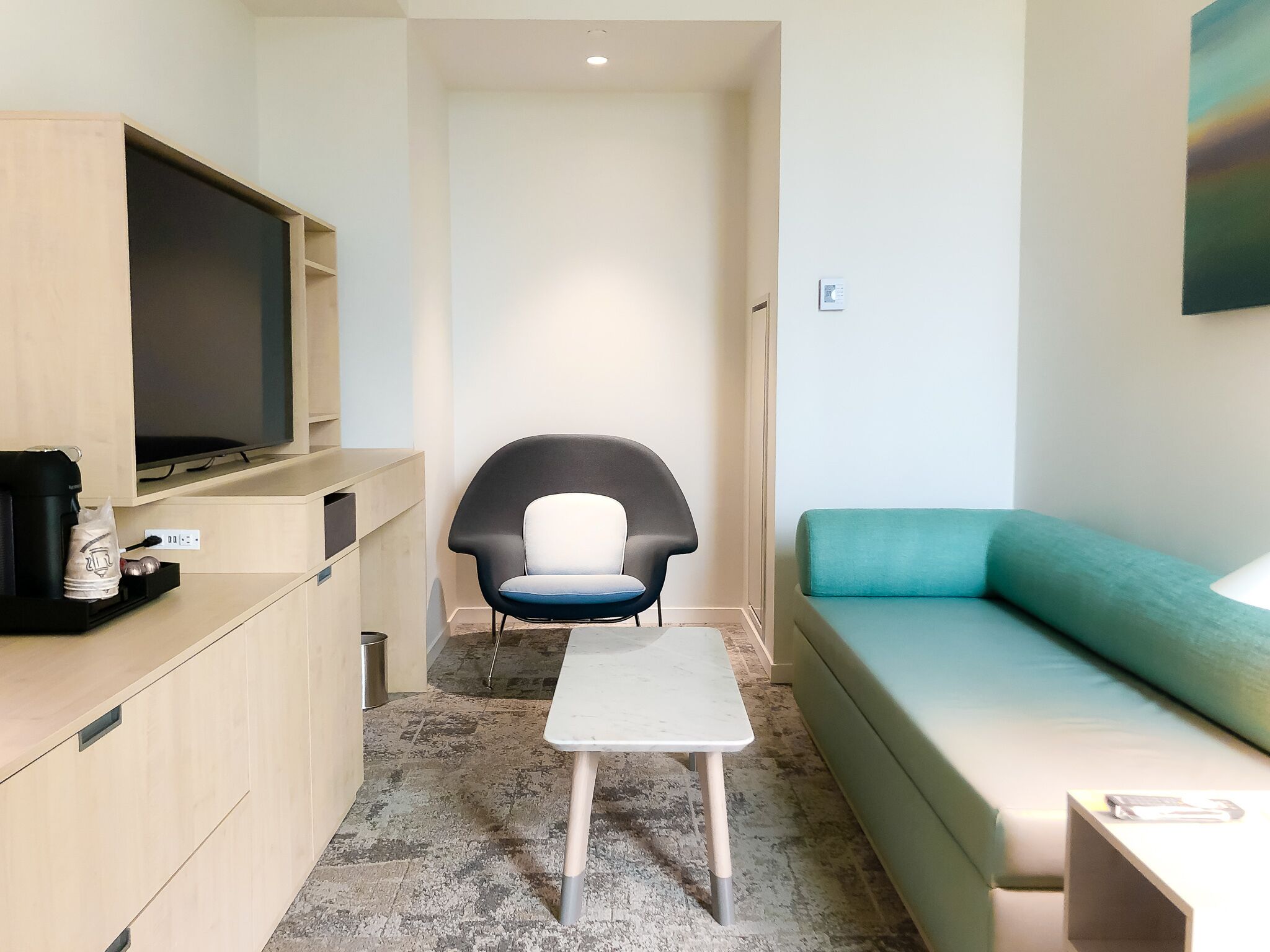 suite, city view | in-room safe, desk, iron/ironing board, free wifi