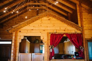 Unclassified image, 2 of 24, button