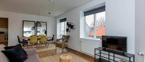 Televisio, työhuone