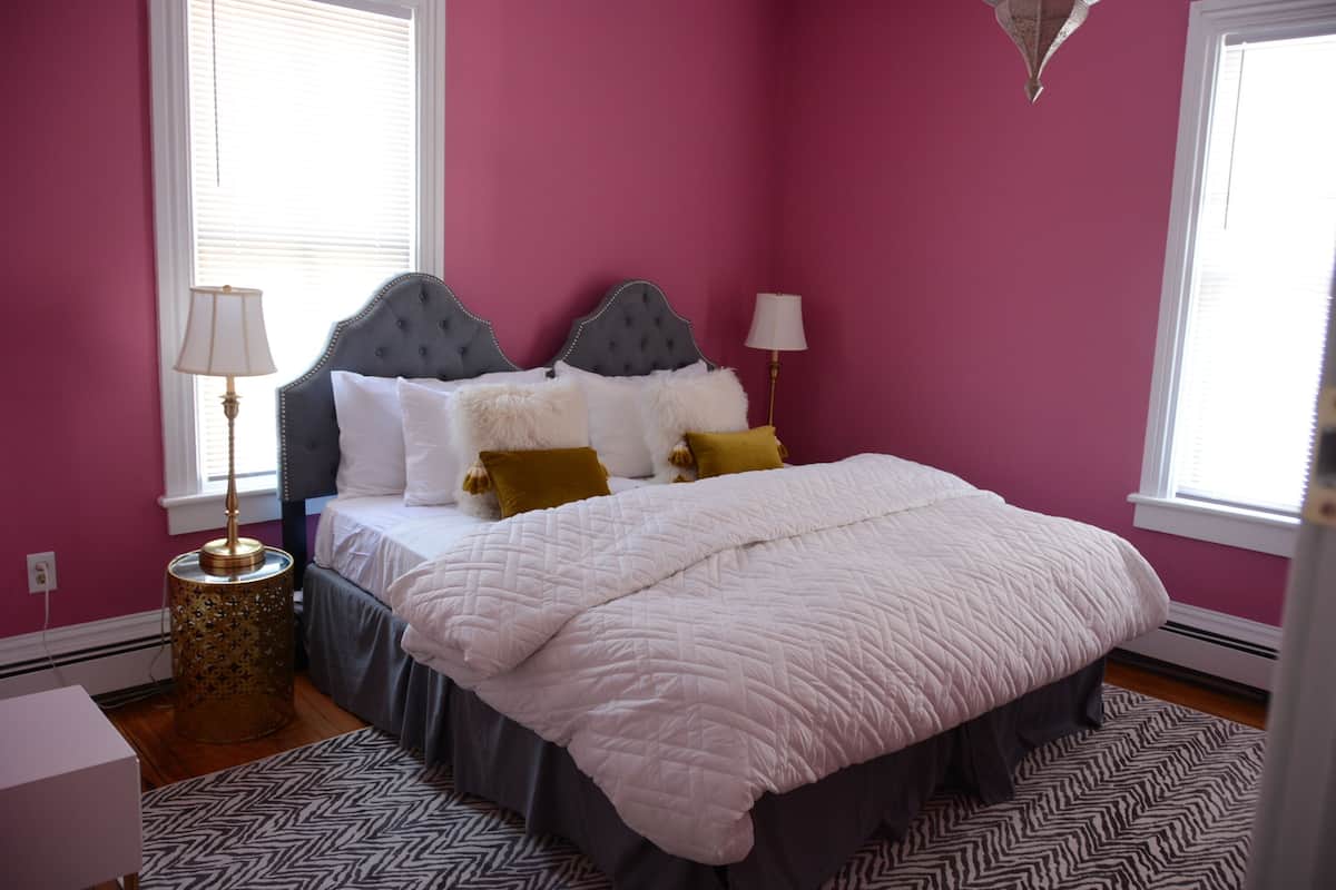 Rose King/Twin | Individually decorated, individually furnished, free WiFi, bed sheets