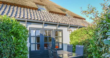 Charming Holiday Home in Texel