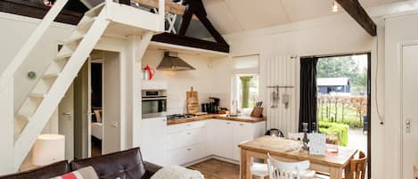 House | Dining