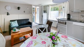 Living room - Apartments in a Residence, Nearby the Lake Garda (t Zand)